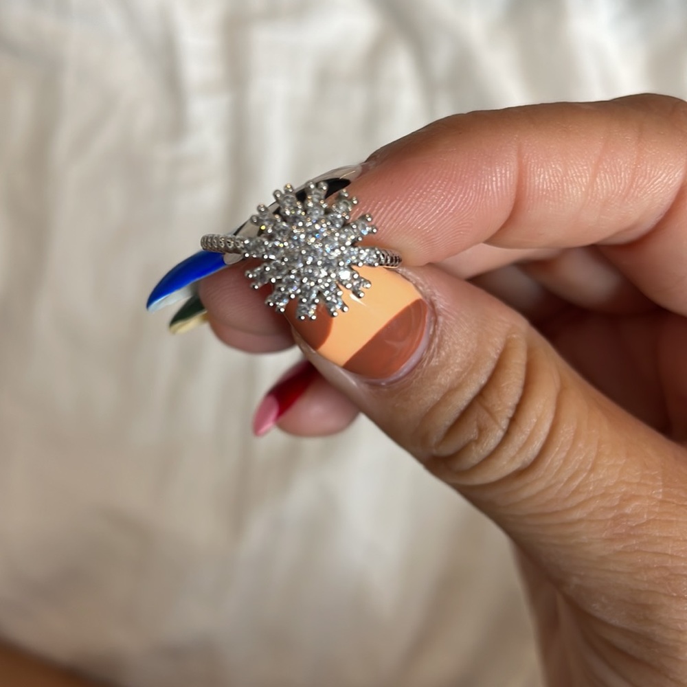 Snowflake ring - Picture 4 of 4